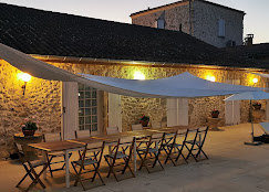 Chambres d&rsquo;hôtes de charme – Le Domaine De Beunes – Piscine au sel – Proche Bergerac en Dordogne
