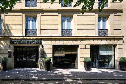 Paris Montparnasse – Hôtel Le Royal –
