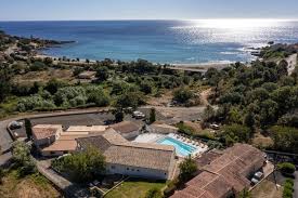 Hôtel**** – San Pieru – Bord de mer Corse du sud  Sainte Lucie de Porto-Vecchio