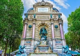 Chambres d&rsquo; Hôtes – Good Morning Paris – Paris 5éme Place Saint Michel