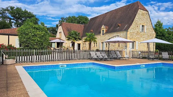 Chambres d&rsquo;hôtes de charme – La Barde Montfort – proche Sarlat Périgord Noir