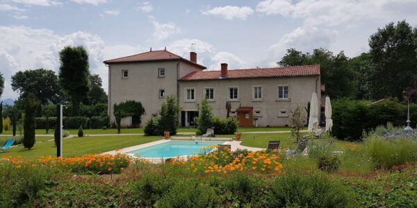Chambres d’hôtes & Table d’hôtes, Gîtes – La Buissonnière – près du Puy-en-Velay en Auvergne